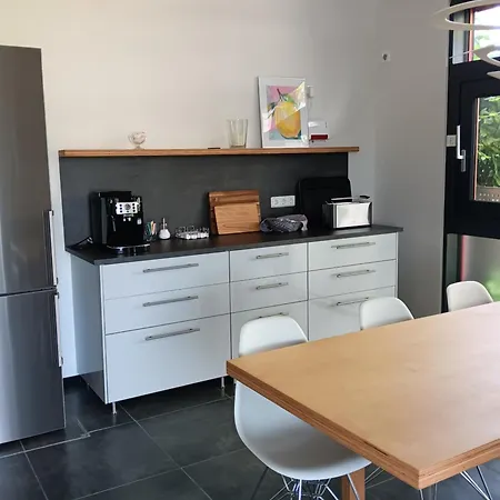 Lagrette Am Hainer Tatil Evi Neukieritzsch